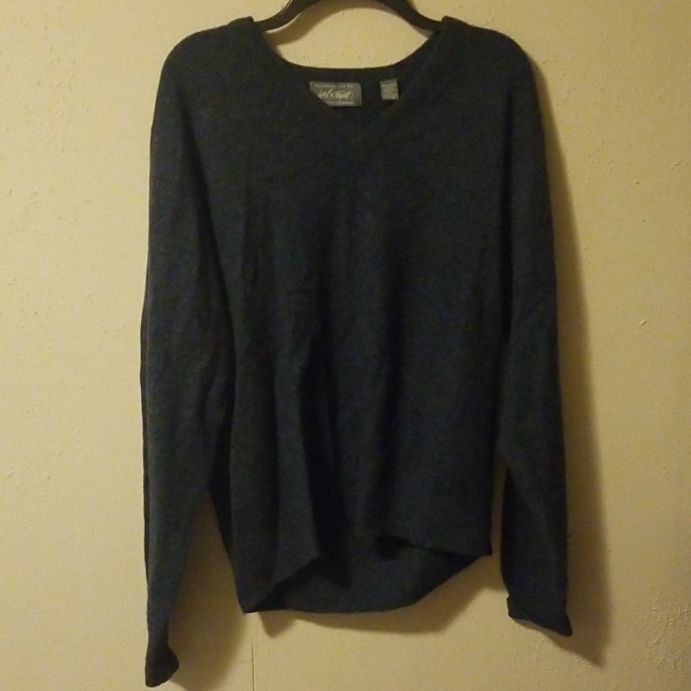 Lord and taylor two ply 100% cashmere